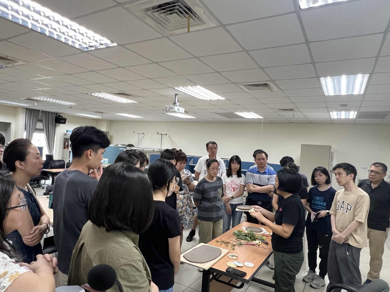 葉紋壓印工坊 - 創作過程指導